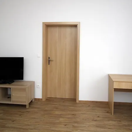 아파트 Na Sadech Třeboň