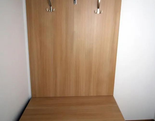Na Sadech Апартаменты Тршебонь